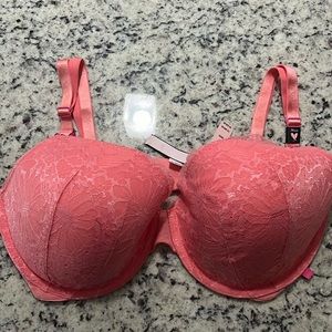 NWT Victoria’s Secret 38DD pink lace lined demi bra